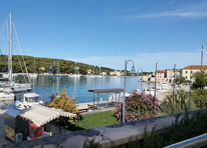 Mirjana פרביץ לוקה